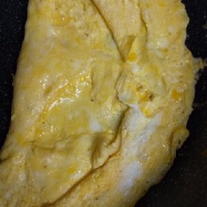 チーズ入りの薄焼き卵